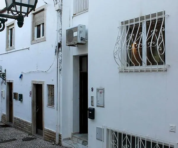 Sofeelings, Mar Piso 2, Baixa De