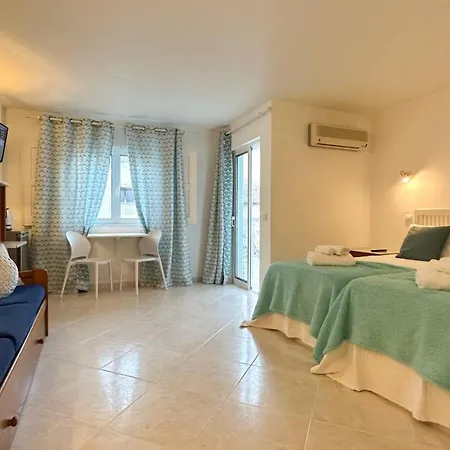 Sofeelings, Mar Piso 2, Baixa De Albufeira